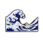 Hokusai "Great waves" Enamel Pin - Image 2